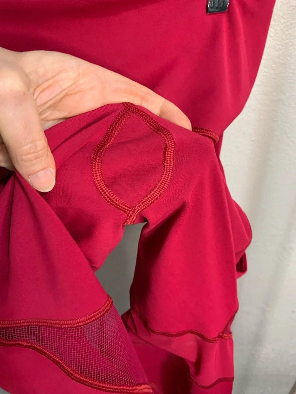 lululemon‎ athletica Bright Pink Leggings - Picture 12 of 12